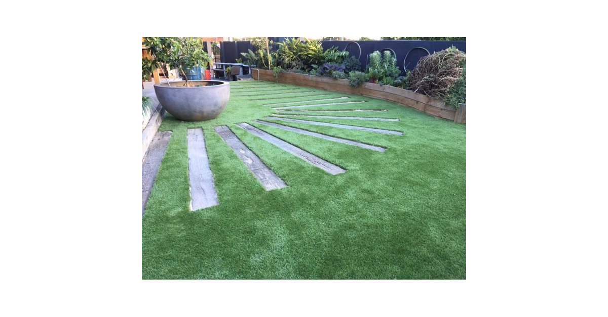 Synthetic lawn install in a Dulwich Hill backyard